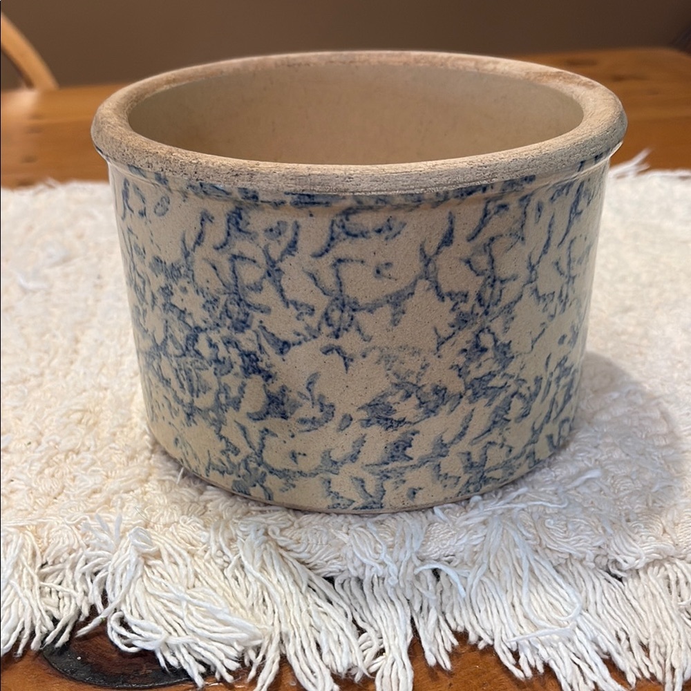 Roseville Pottery U.S.A.
